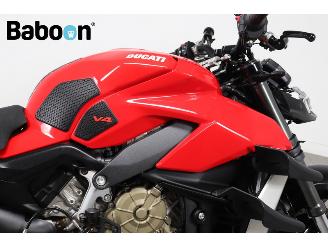 Ducati Streetfighter V4 picture 13