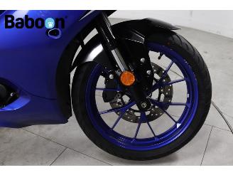 Yamaha  YZF-R 125 picture 10