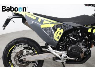 Husqvarna  701 Supermoto picture 12