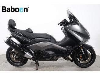 krockskadad bil motor Yamaha  XP 530 T-MAX ABS 2015/6