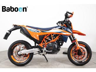 krockskadad bil motor KTM 690 SMC R 2023/10
