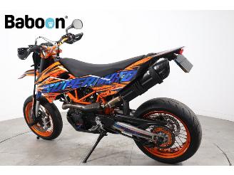 KTM 690 SMC R picture 4