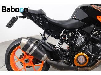 KTM 1290 Super Duke R ABS picture 12