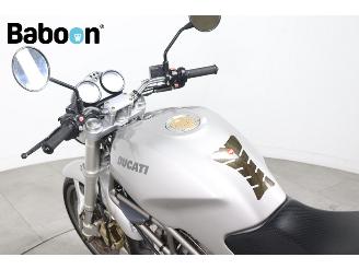 Ducati Monster 750  picture 17