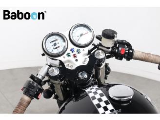 Triumph  Truxton 900 picture 16