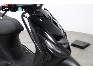 Piaggio  Zip 45KM picture 10