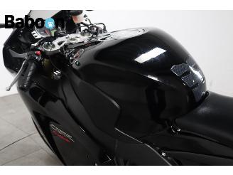 Honda CBR 1000 RR Fireblade picture 16