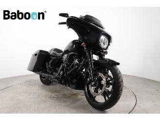 Harley-Davidson  FLHXS Street Glide Special 107 picture 8
