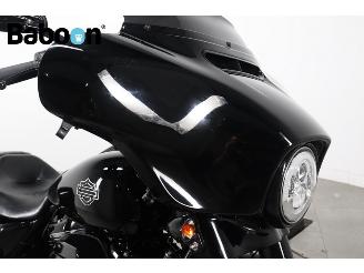 Harley-Davidson  FLHXS Street Glide Special 107 picture 10