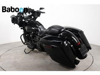 Harley-Davidson  FLHXS Street Glide Special 107 picture 4