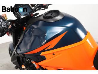 KTM 1290 Super Duke R ABS picture 17