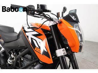 KTM 125 Duke ABS picture 14