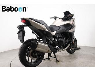 Honda  NT1100 DCT picture 8