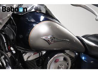 Kawasaki VN 1600 Classic Tourer picture 21