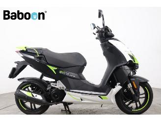 Unfall Kfz Roller Peugeot  Speedfight 45KM 2021/7