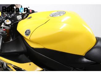 Yamaha  YZF-R1 picture 18