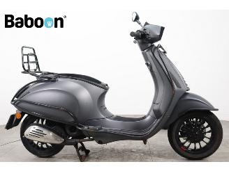 danneggiata scooter Vespa  Sprint 25KM 2016/1