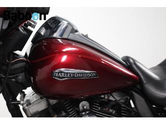 Harley-Davidson  FLHTK Electra Glide Classic picture 19