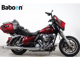 skadebil motor Harley-Davidson  FLHTK Electra Glide Classic 2015/1