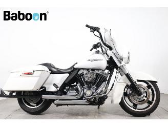 Uttjänta bilar auto Harley-Davidson B-Max FLHX Street Glide 2011/1