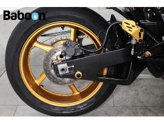 Yamaha  YZF-R1 picture 22