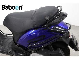 Piaggio  Zip 45KM picture 11