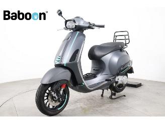 Vespa  Sprint 25KM picture 4