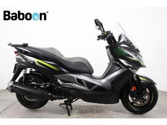 skadebil motor Kawasaki  J 300 ABS 2018/10