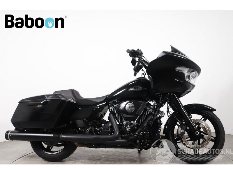 Harley-Davidson FLTRXST Road Glide ST 117