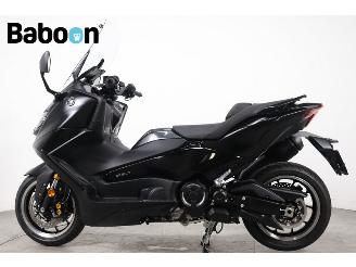Yamaha  XP 650 T-MAX 560 TechMAX ABS picture 7