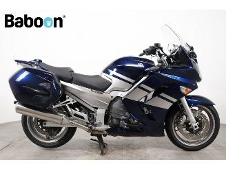 krockskadad bil motor Yamaha FJR 1300 AS 2006/4