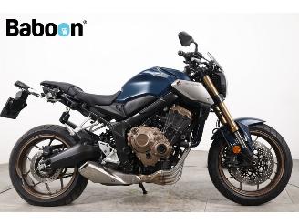 Auto incidentate Honda CB 650 RA 2021/6