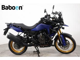krockskadad bil motor Suzuki  V-Strom 800 DE 2024/5