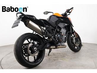 KTM  890 Duke ABS picture 8