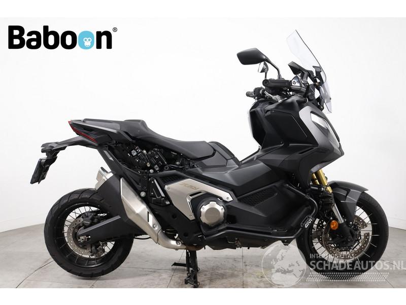 Honda  X-ADV