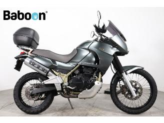 krockskadad bil motor Kawasaki KLE 500  2007/3