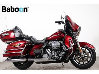 Unfallwagen Harley-Davidson  FLHTK Ultra Glide Limited ABS 2015/11