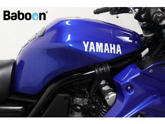 Yamaha FZS 600 Fazer picture 19