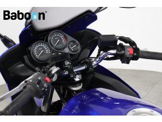 Yamaha FZS 600 Fazer picture 9