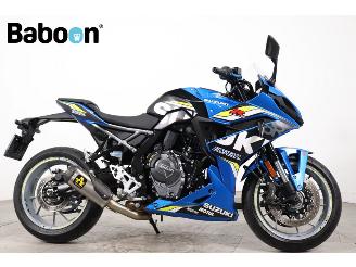 damaged motor cycles Suzuki  GSX-8R 2025/9