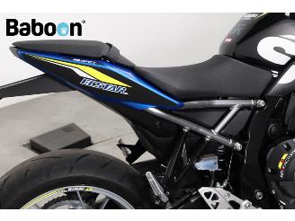 Suzuki  GSX-8R picture 21