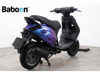 Piaggio  Zip 45KM picture 8