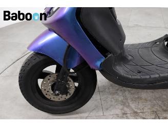 Piaggio  Zip 45KM picture 14
