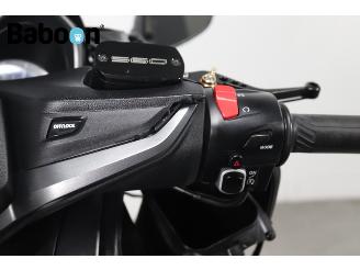 Yamaha  XP 560 T-MAX Tech Max ABS picture 17