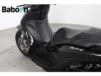 Piaggio Beverly 350 Sport Touring ABS picture 18