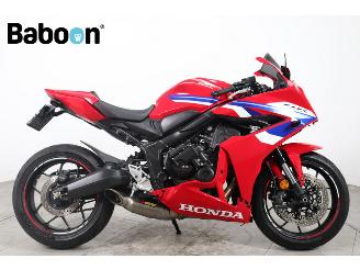 skadebil motor Honda  CBR 650 R 2025/10