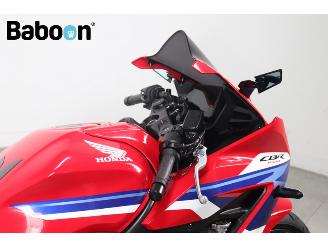 Honda  CBR 650 R picture 15