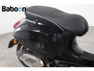 Vespa Sprint 45KM  picture 12
