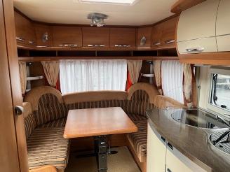 Hobby  460 UFE Excellent Incl. mover + voortent picture 17