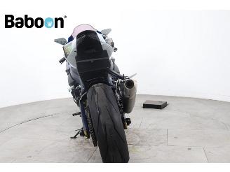 Suzuki  GSX-R 750 picture 3
